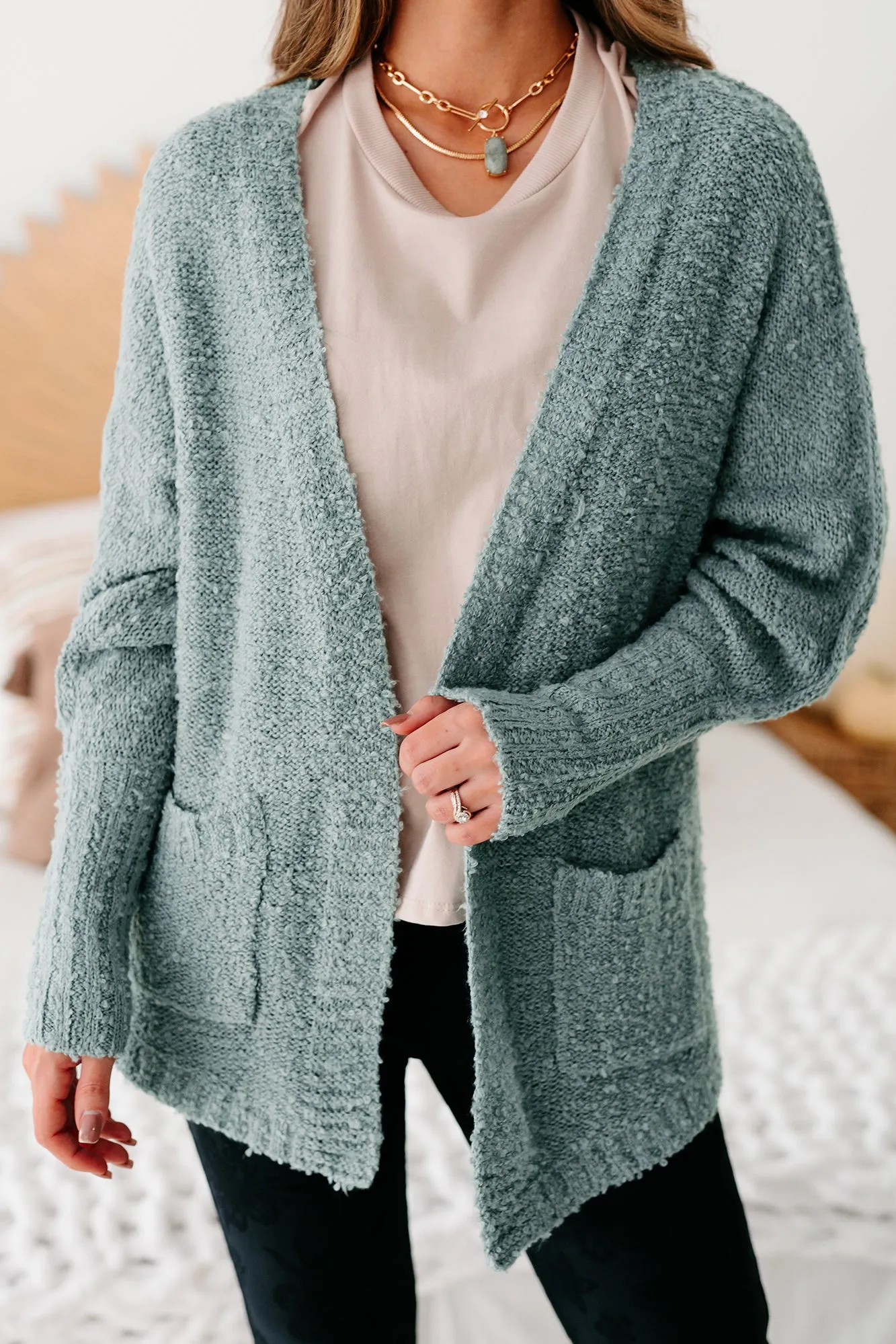 Lovely Reflection Closed Knit Cardigan (Sage)